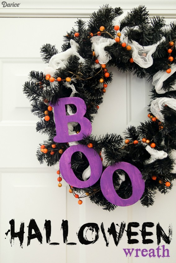 wreath-diy-for-halloween-darice-1