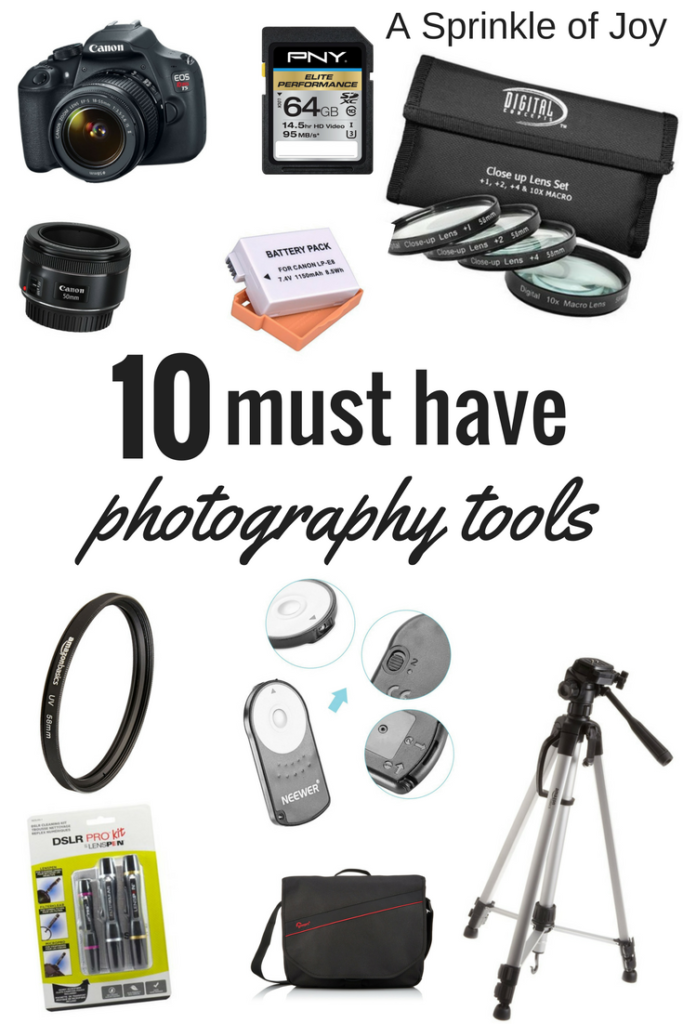Looking for an idea for the photography lover in your life? Looking to get into photography? Check out my 10 must haves! **Contains affiliate links**