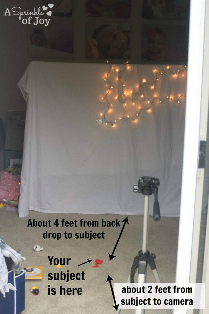 Check out this quick and simple tutorial for making your own bokeh hearts. A great idea for Valentine's Day! 