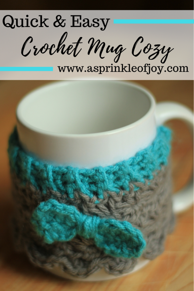 A quick and easy crochet mug cozy using the star stitch.