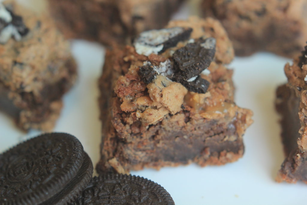 Close up of caramel filled oreo brownies.