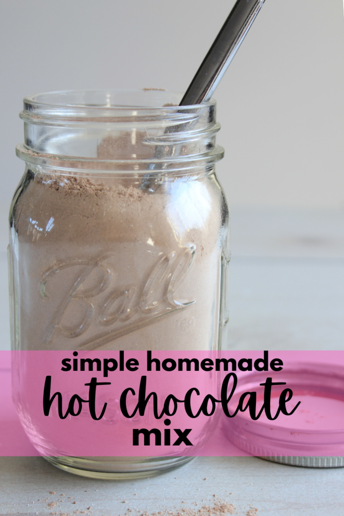 Simple hot chocolate mix.  Make your own hot chocolate mix.  DIY hot chocolate mix with pudding at home. 